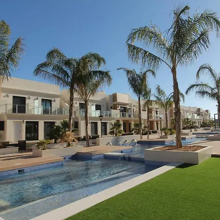 La Zenia Bulevard Holiday home *